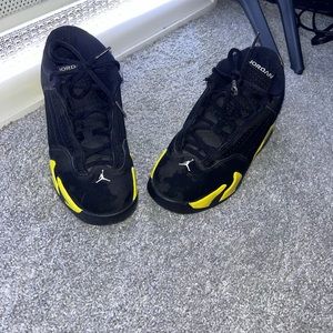 Kids air Jordan retro 14 black and yellow